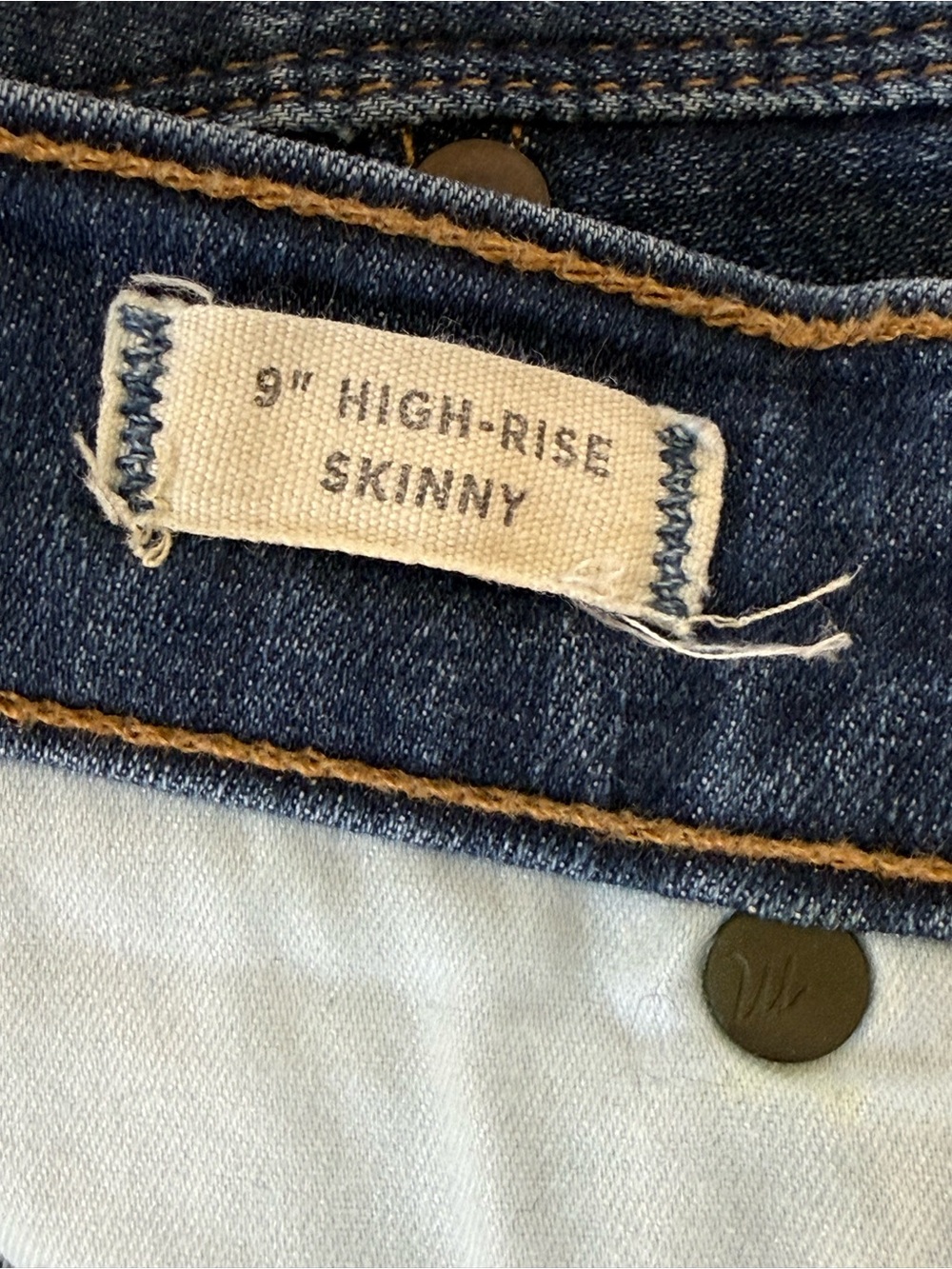Madewell Women’s 9” High-Rise Skinny Jeans in Dark Blue Denim - Picture 8 of 9